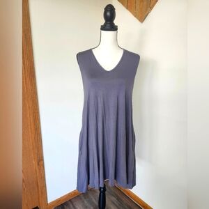 NWT Elan Sleeveless V Neck Dress